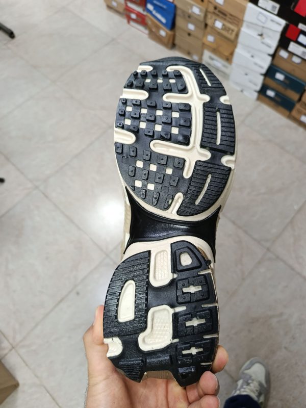 IMG_۲۰۲۶۰۸۰۸_۱۰۵۷۰۵ (1) کتونی مردانه وی تو کی NIKE Cushlon V2K