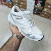 2026/06/3903-1-scaled.jpg خرید کتونی ساکونی مردانه سفید | کتونی Saucony سفید اسپرت و راحت